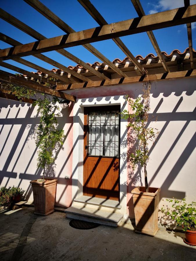 Villa Sa Pruna Oliena Exteriér fotografie