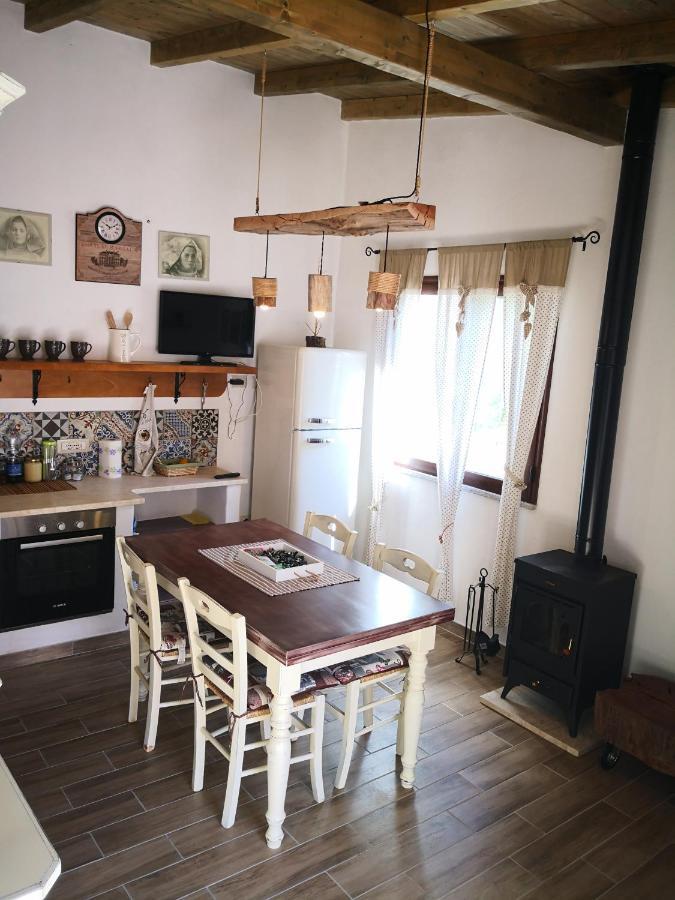 Villa Sa Pruna Oliena Exteriér fotografie